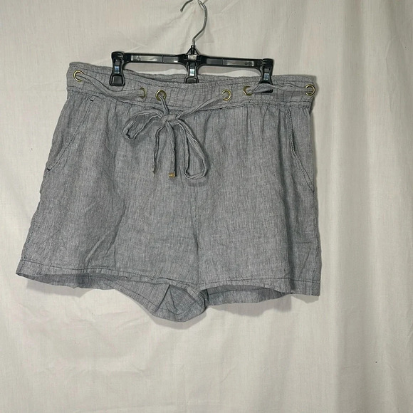women's Michael Michael Kors linen blend belted pinstripe shorts size xl - Picture 1 of 4